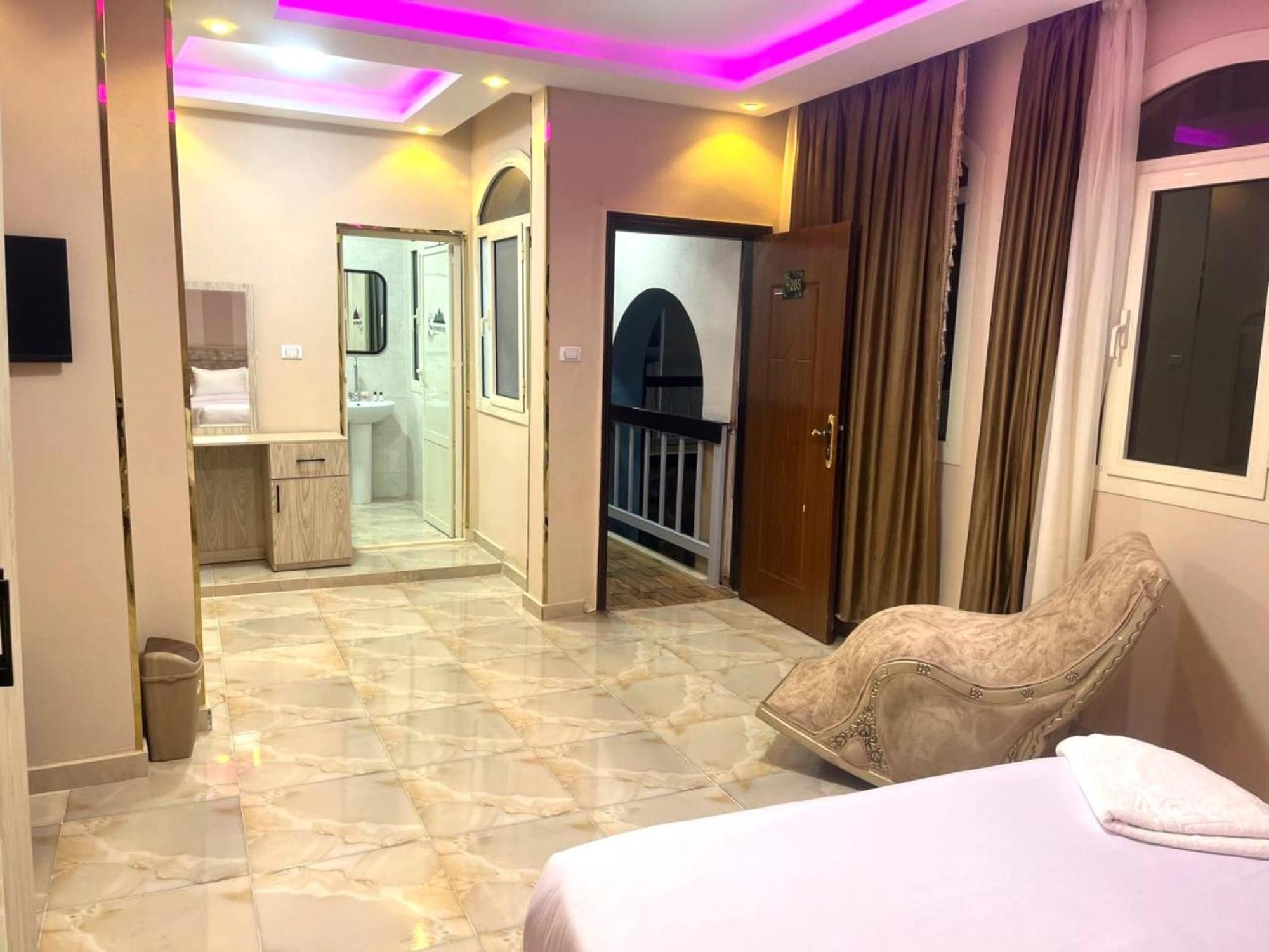 Pyramids Nun Inn Kafrat al Jabal Exterior photo